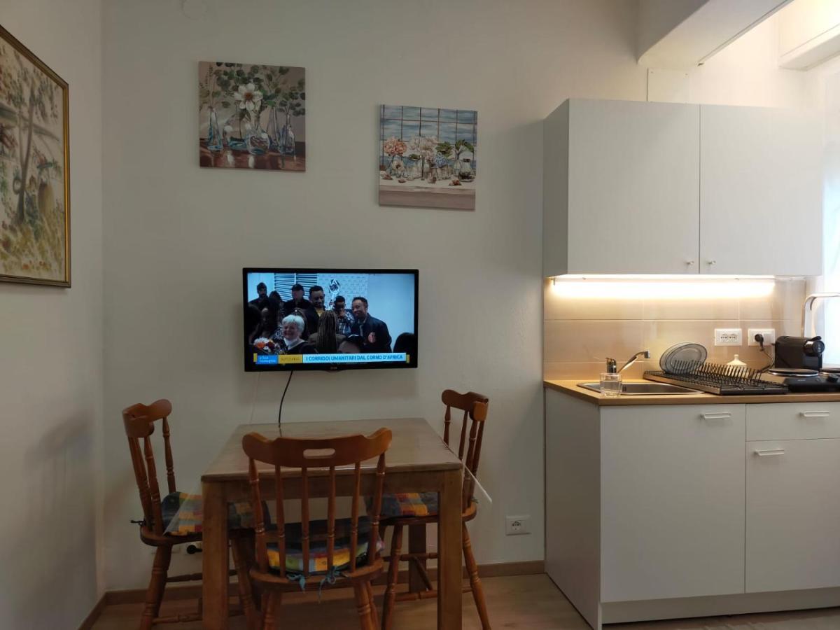 Mimma E Mario Apartment เวนติมิญา ภายนอก รูปภาพ
